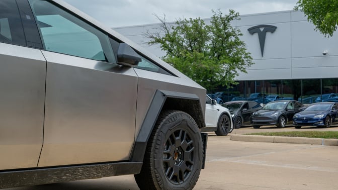 Tesla Cybertruck