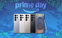 Five Samsung Galaxy S25 Ultra phones arranged on blue and green Prime Day themed backdrop